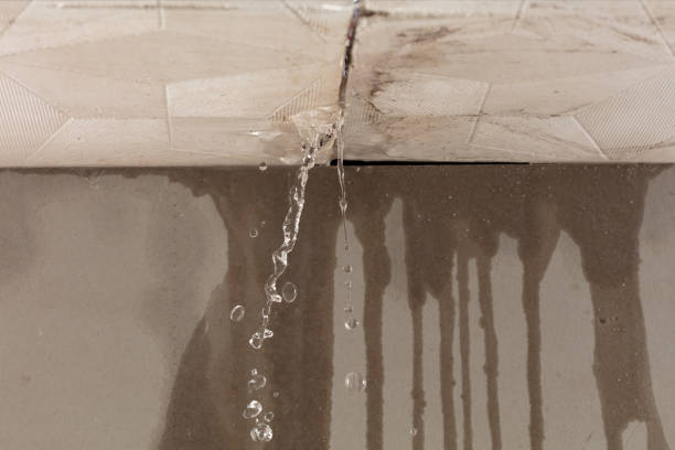 Professional Water Extraction technician working in Rockport, ME